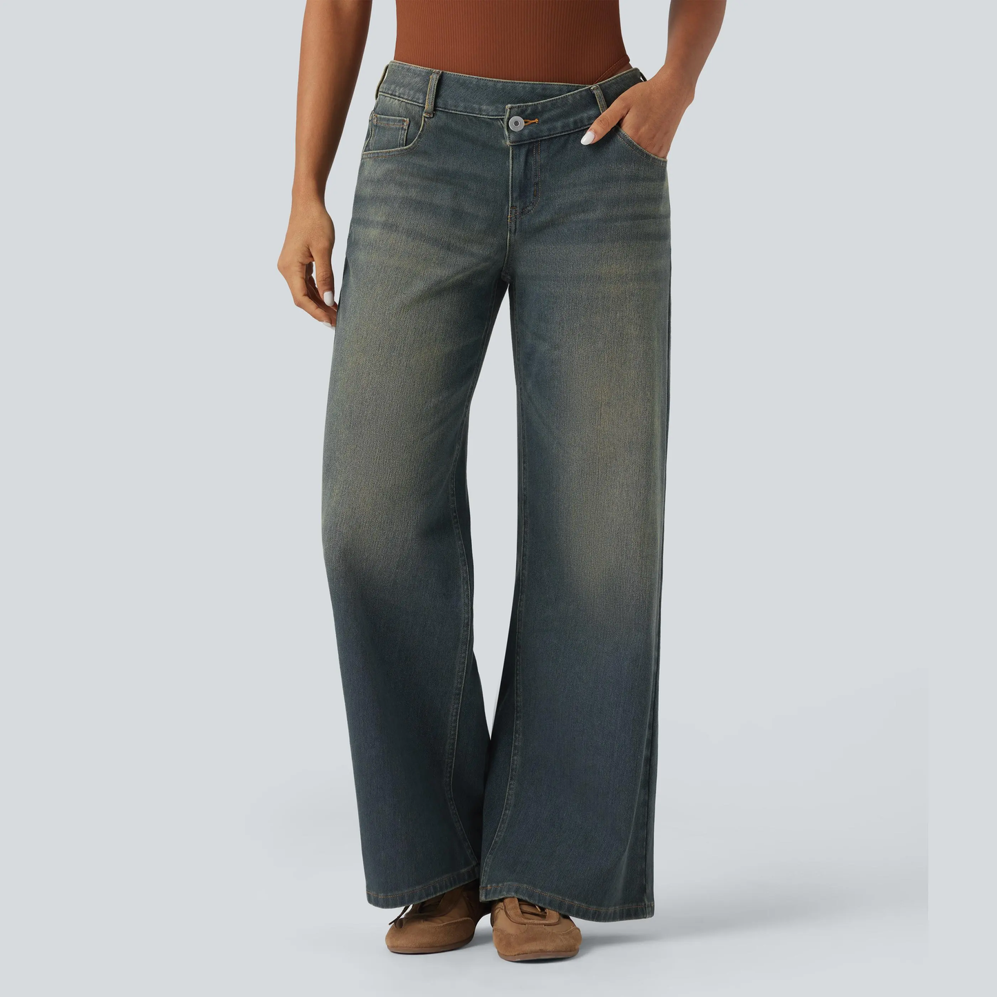 Women's Low Rise Wide Leg Jeans